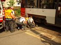 KVB Bahn entgleist Koeln Suelz Hermeskeilerstr Am Beethovenpark P084